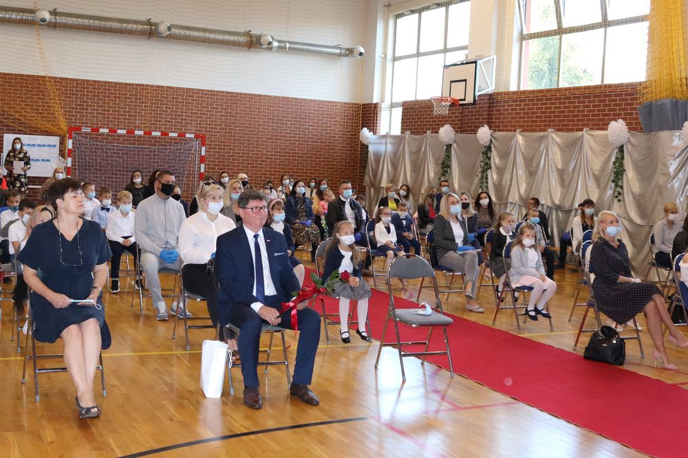 Przemówienie Na Rozpoczęcie Roku Szkolnego Przemówienie Dyrektora Szkoły na rozpoczęcie roku szkolnego 2021/2022